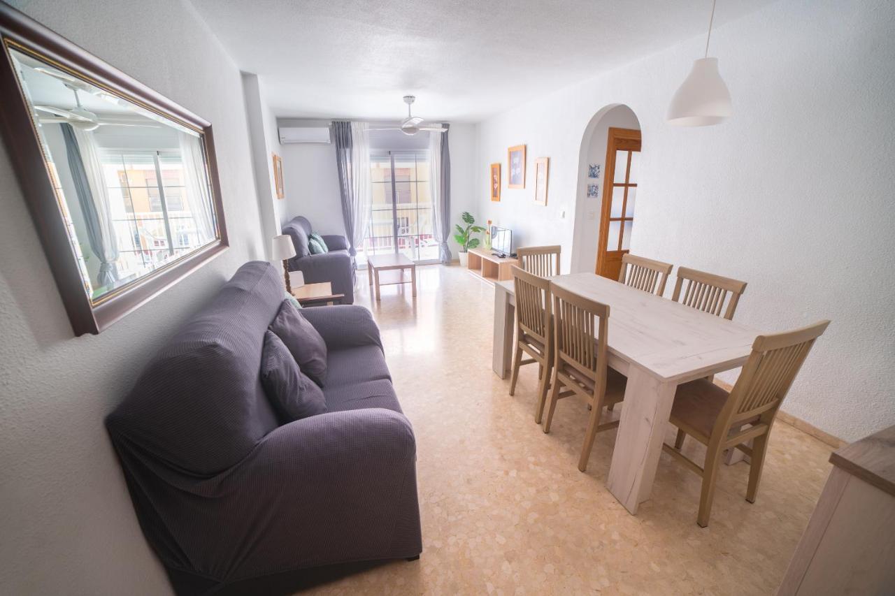 Apartamento con piscina y terraza a 50 metros de la playa Roquetas de Mar Exterior foto