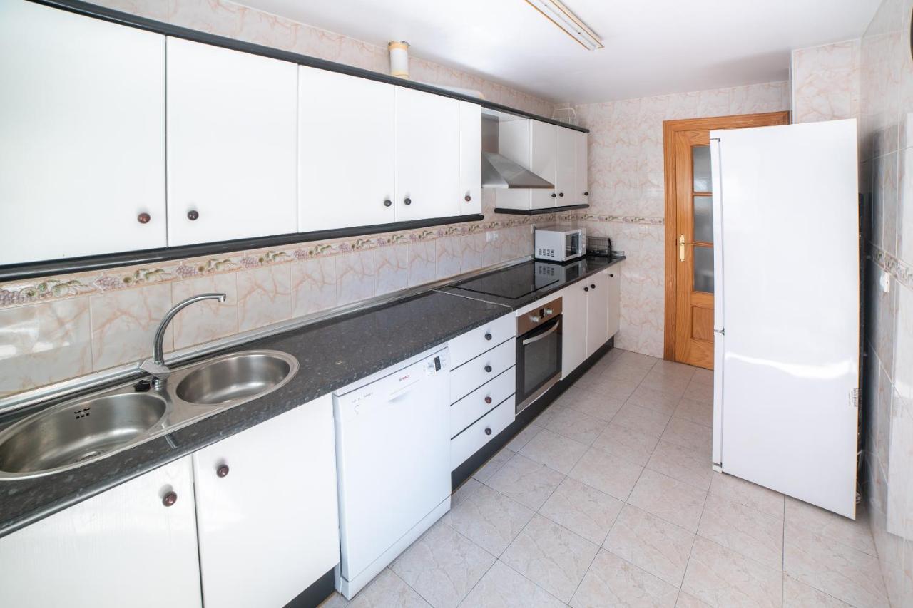 Apartamento con piscina y terraza a 50 metros de la playa Roquetas de Mar Exterior foto